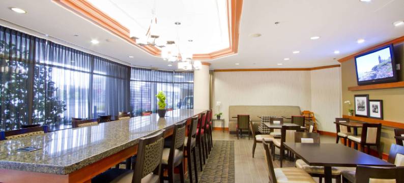 希尔顿欢朋酒店-温哥华机场/列治文(Hampton Inn by Hilton Vancouver-Airport/Richmond)图片
