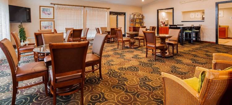 贝塞麦贝斯特韦斯特优质套房酒店(Best Western Plus Bessemer Hotel  Suites)图片