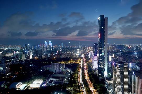 深圳南山深铁皇冠假日酒店图片