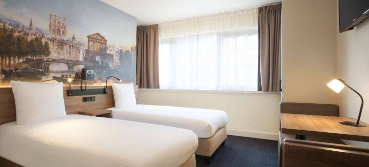 鹿特丹瞬息移动酒店(Rotterdam Teleport Hotel)图片