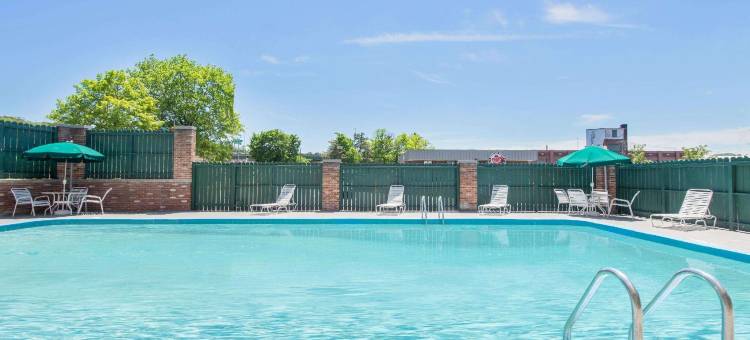 温德姆华美达-坎伯兰市中心(Ramada by Wyndham Cumberland Downtown)图片