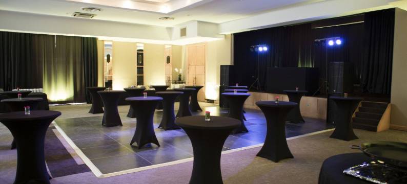 赛维尔酒店(Serwir Hotel)图片