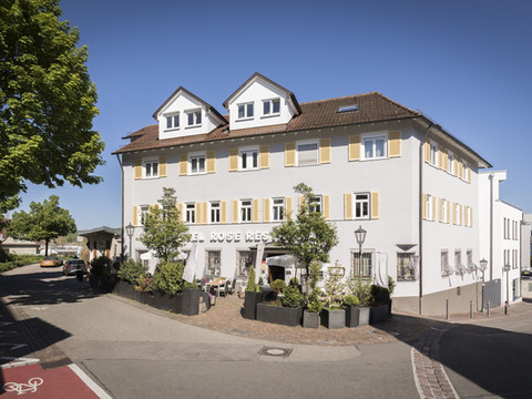 玫瑰酒店及餐厅