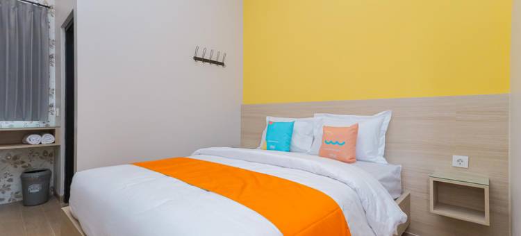 泗水三叶草艾斯桑斯酒店(Sans Hotel Clover Ace Surabaya by RedDoorz)图片