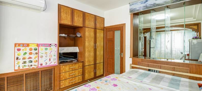 曲秀兰公寓(登州路分店)图片