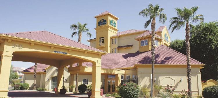 凤凰城西皮奥里亚拉昆塔温德姆套房酒店(La Quinta Inn & Suites by Wyndham Phoenix West Peoria)图片