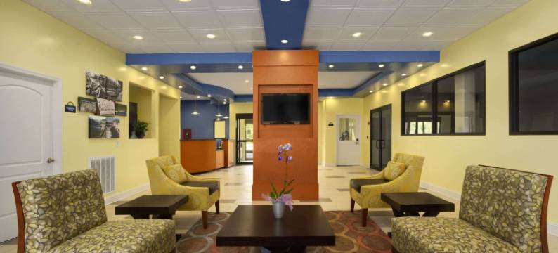 富尔顿代尔戴斯酒店(Days Inn by Wyndham Fultondale)图片