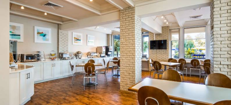 游艇海港贝斯特韦斯特优质酒店(Best Western Plus Yacht Harbor Inn)图片