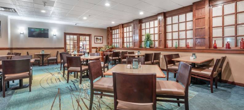 布里奇波特贝斯特韦斯特优质酒店(Best Western Plus Bridgeport Inn)图片