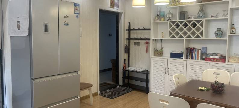 小卓玛kelsang公寓(滨河路分店)图片