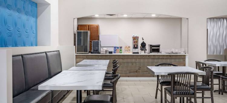 Days Inn & Suites by Wyndham Niagara Falls/Buffalo图片