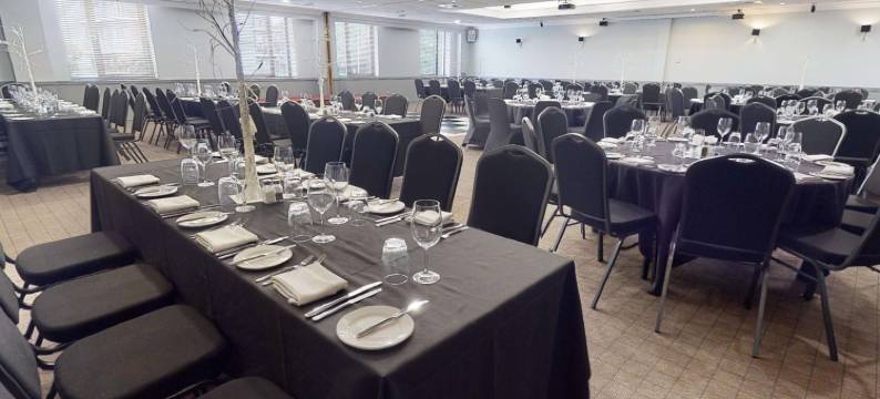 斯旺西乡村酒店(Village Hotel Swansea)图片