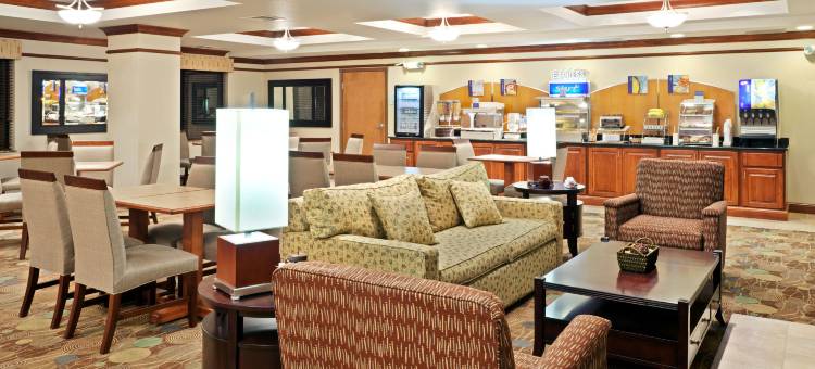 智选假日套房酒店温哥华商场/波特兰地区(Holiday Inn Express & Suites Vancouver Mall/Portland Area)图片