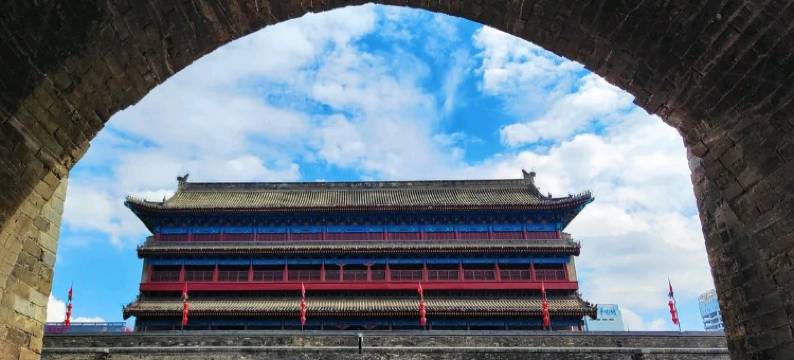 百寸投影独享整套130平方公寓(丰庆路分店)图片