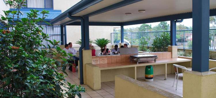 斯普林伍德钟楼公寓酒店(Springwood Tower Apartment Hotel)图片