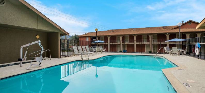 威利茨贝斯特韦斯特酒店(Best Western Willits Inn)图片