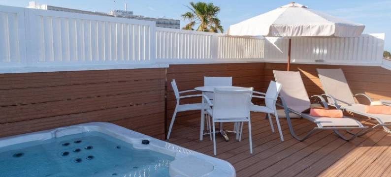 梅诺卡纳兰霍斯度假村(Naranjos Resort Menorca)图片