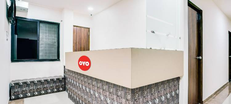 Hotel O White Villa图片