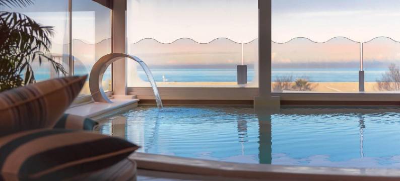 里米尼撒沃伊亚酒店(Savoia Hotel Rimini)图片