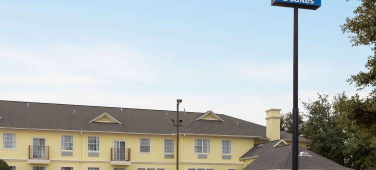 达拉斯沃斯堡机场南戴斯套房酒店(Days Inn & Suites by Wyndham Euless DFW Airport South)图片