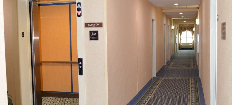 沃特福德-伯灵顿呗盟套房酒店(Baymont by Wyndham Waterford/Burlington WI)图片