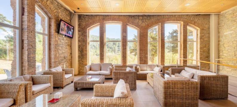 洛卡萝拉巴尔奈里伊伯利克酒店(Iberik Rocallaura Balneari)图片