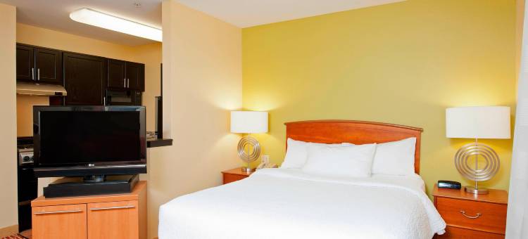 布卢明顿TownePlace Suites酒店(TownePlace Suites by Marriott Bloomington)图片