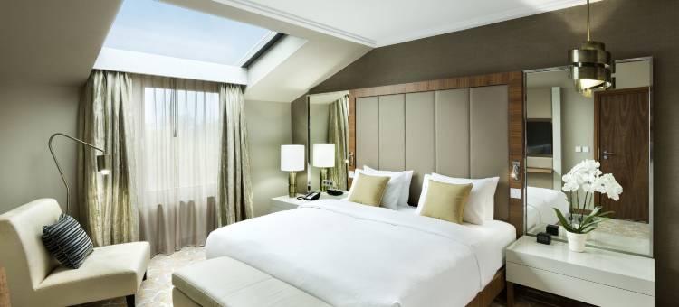 华沙希尔顿逸林酒店及会议中心(DoubleTree by Hilton Hotel & Conference Centre Warsaw)图片