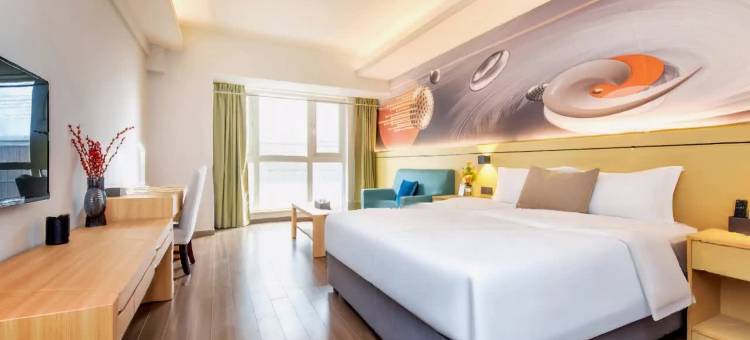 斯维登酒店(成都九眼桥牛王庙地铁站店)图片