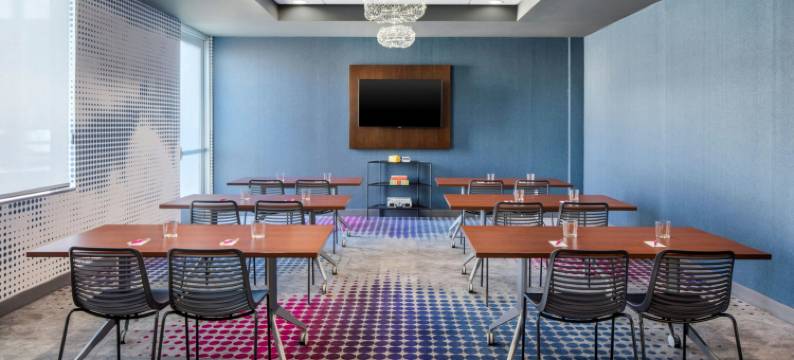 凤凰城雅乐轩酒店(Aloft Phoenix-Airport)图片