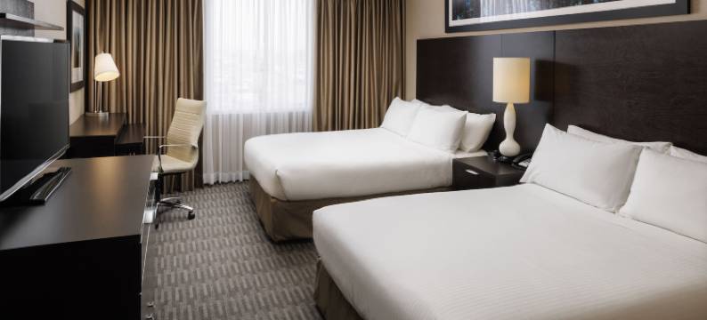 波默罗伊酒店及会议中心(Pomeroy Hotel & Conference Centre)图片