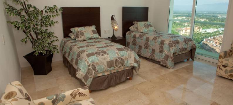 便宜度假村香格里拉顶层房酒店(Shangri la Penthouses by Cheap Getaway)图片