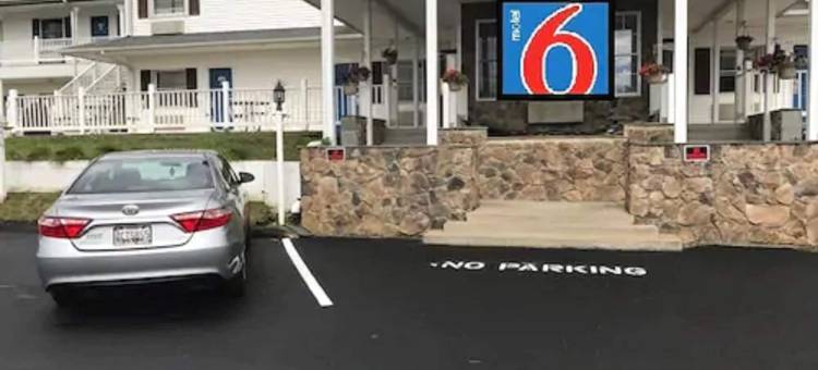 酷港汽车旅馆(Motel 6 Front Royal, VA)图片