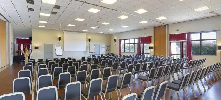 奥晨沃洛吉斯酒店(Logis, Hôtel Au Chêne Vert, Saint-Brieuc Nord)图片