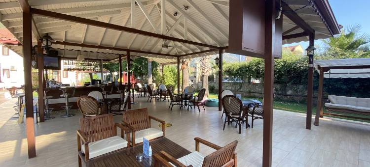 奥卢登斯酒店(Hotel Oludeniz)图片