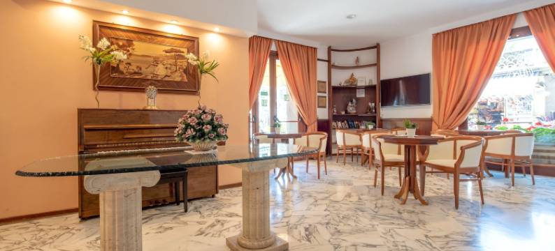 阿斯科特酒店(Hotel Ascot Sorrento)图片