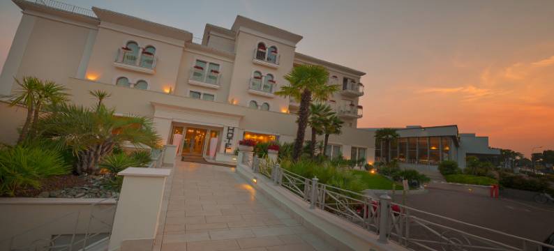 马泰拉酒店(Hotel Nazionale)图片