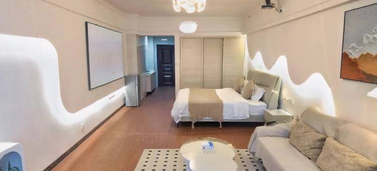 湘悦青柠私影公寓(五岭广场店)图片