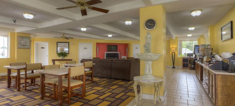 华纳罗宾斯伊克诺酒店-拜伦历史街区(Econo Lodge Byron Near Historic District - Warner Robins)图片