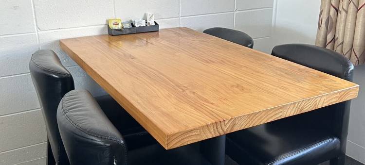 都铎汽车旅馆(Tudor Motor Lodge)图片