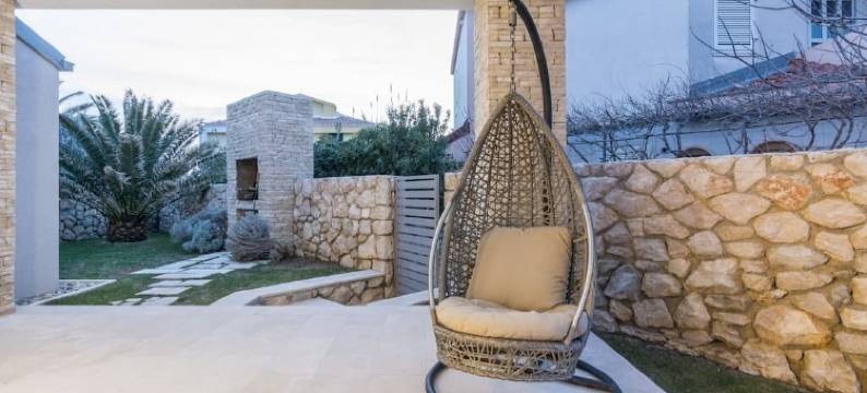 带游泳池的白玫瑰豪华别墅(Villa White Rose with Private Pool)图片