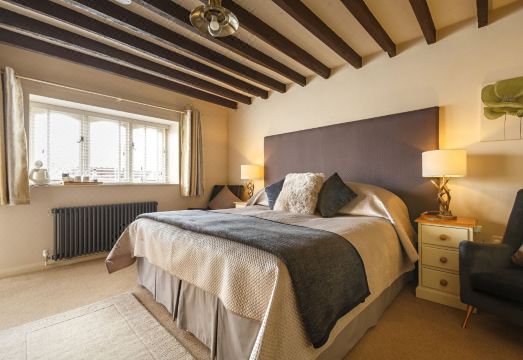 The Barns Hotel Overview