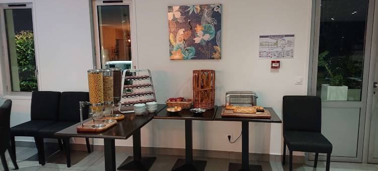 基里亚德直营酒店-里昂布隆国际会展中心(Kyriad Direct Lyon - Bron Eurexpo)图片