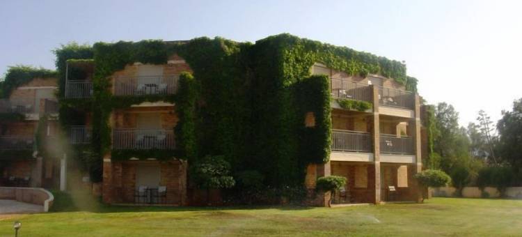 贝拉海滩酒店(Bella Beach Hotel)图片