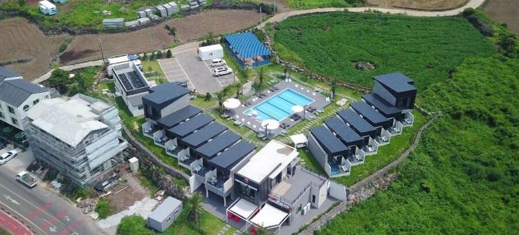 济州岛圣诞泳池别墅度假村(Christmas Resort)图片