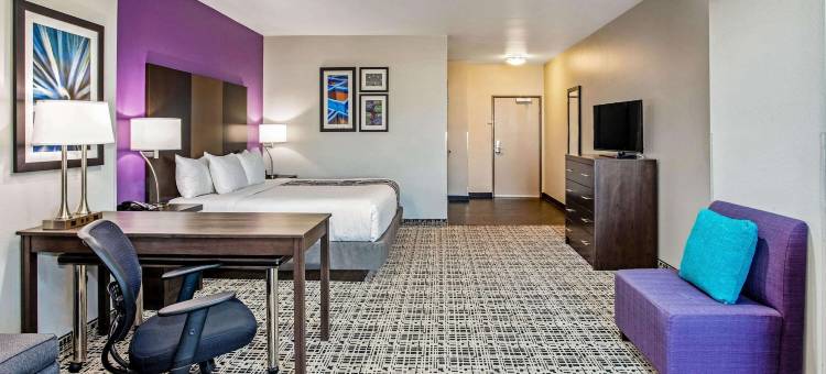 拉伯克南拉昆塔温德姆套房酒店(La Quinta Inn & Suites by Wyndham Lubbock South)图片