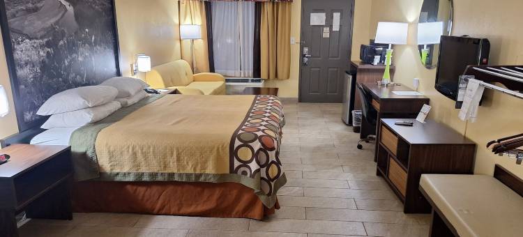 韦斯拉科速8酒店(Super 8 by Wyndham Weslaco)图片