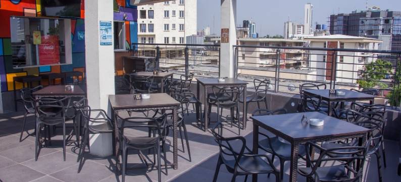 欢乐酒店(Glee Hotel)图片