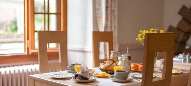 莱瑞莱斯城堡(Hôtel Restaurant le Relays du Chasteau - Logis Hôtel)图片