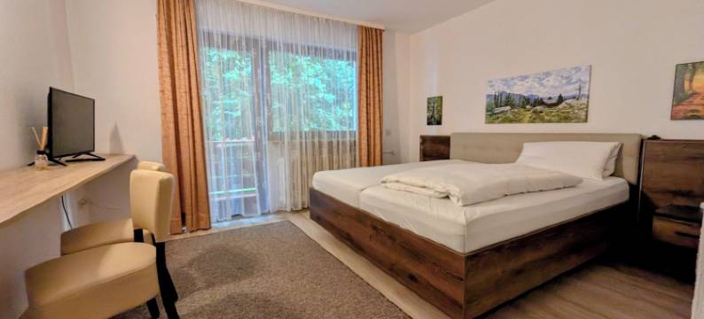 布鲁彻斯赫酒店(Hotel Pension Blüchersruh)图片